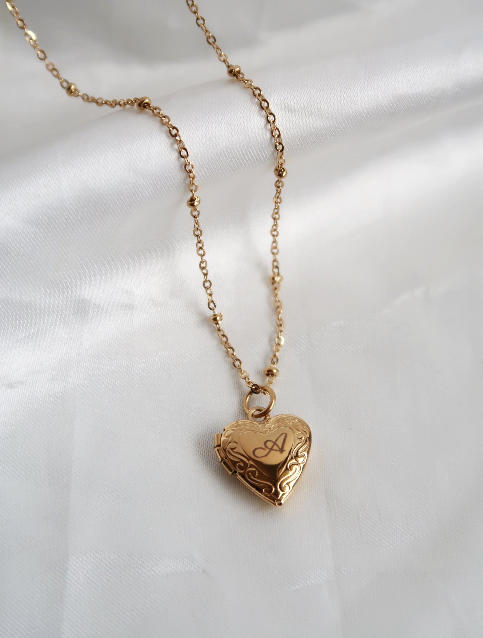The Heart Locket Personalised Necklace - Esah and Co