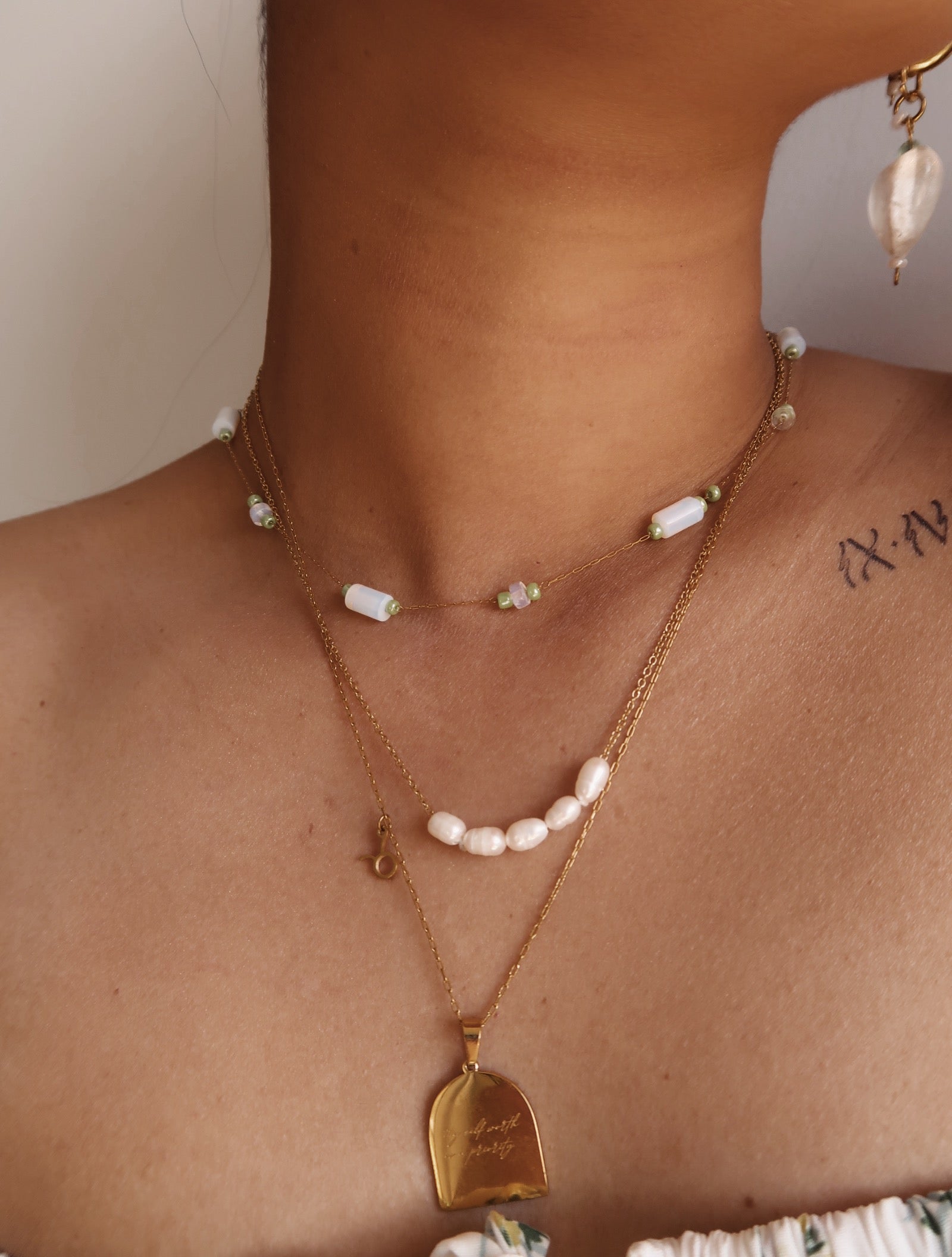 DAISY PEARL NECKLACE - Esah and Co
